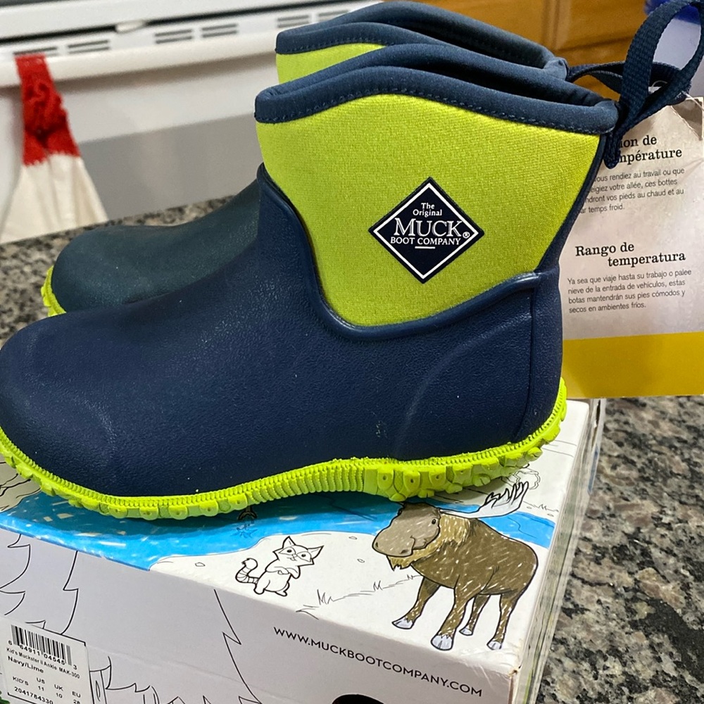 Muck Boots Kids Muckster 2   Navy/lime size 11